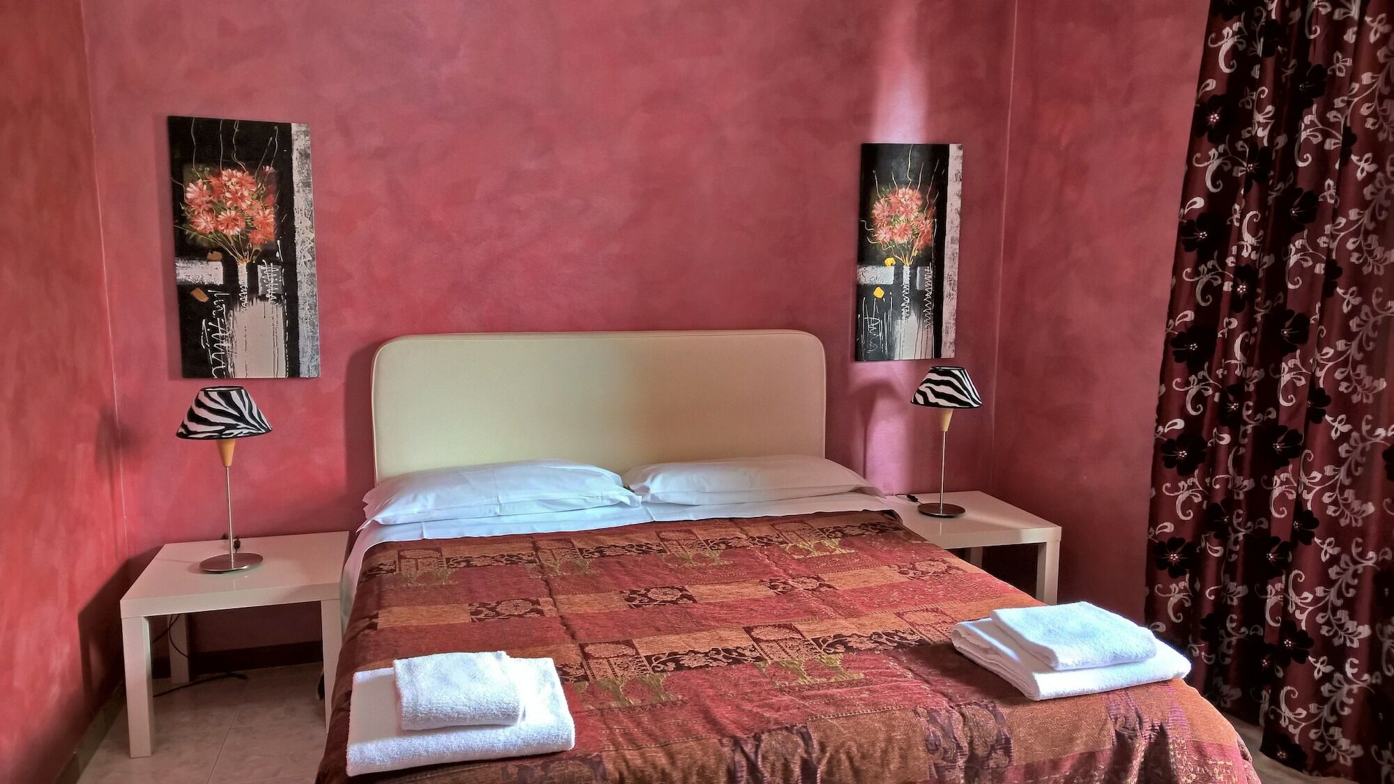 Sant'Antonio Garden B&B นีโกโลซี ภายนอก รูปภาพ